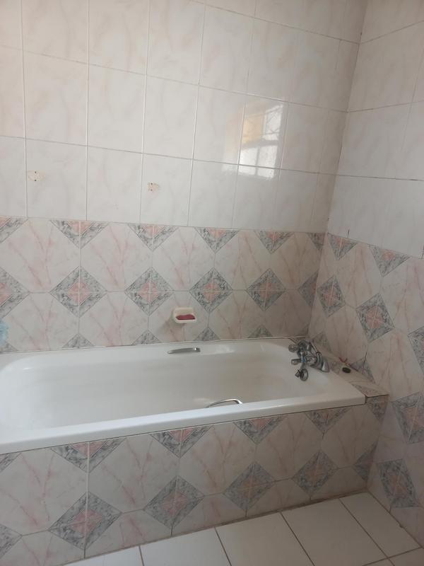 4 Bedroom Property for Sale in Balmoral Eastern Cape